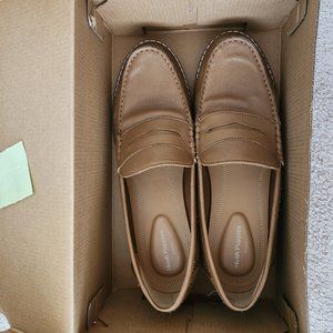 Hush Puppies Wren Loafer Women's (Brand New)